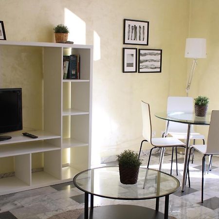 Appartamento Re Di Roma/Cozy Flat For Six Persons Eksteriør billede
